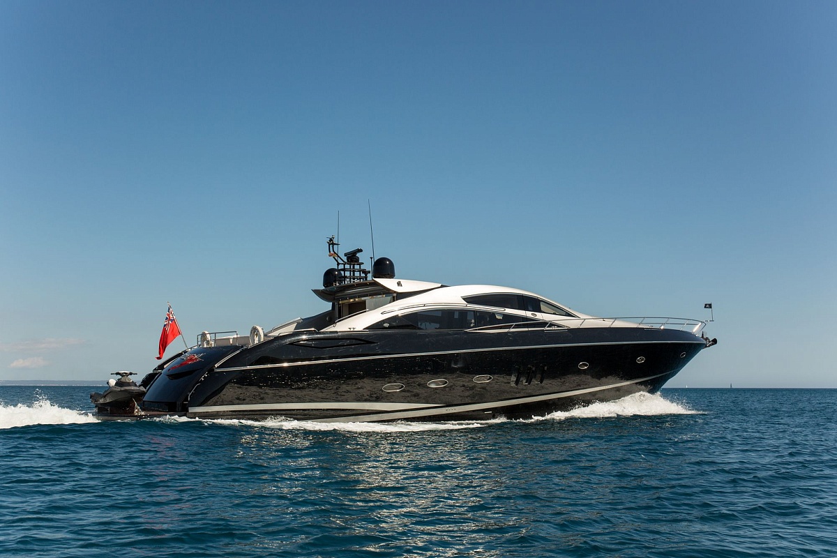 Sunseeker Predator 82